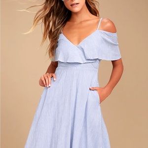 Lulus off the shoulder dress! 👗 NEW WITH TAGS!